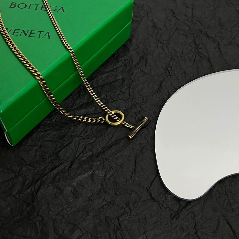 BV Necklace 06lyx19